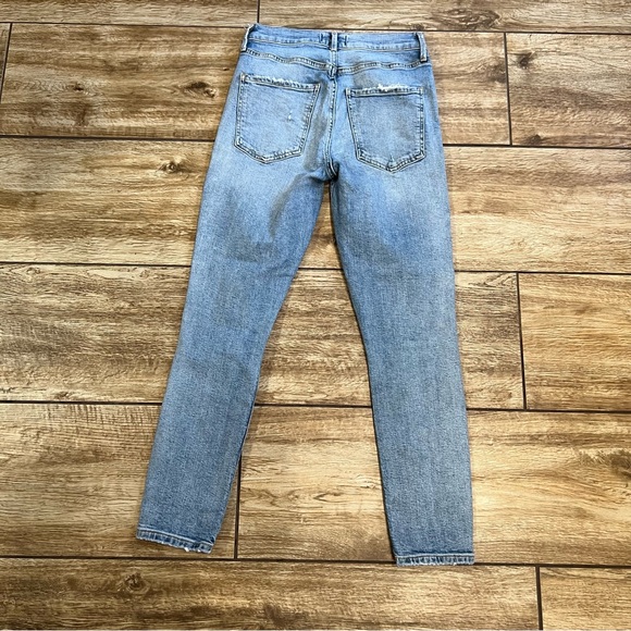 Agolde Sophie Crop in Outsider High Rise Jeans Size 25 Distressed Skinny Denim - Picture 5 of 15
